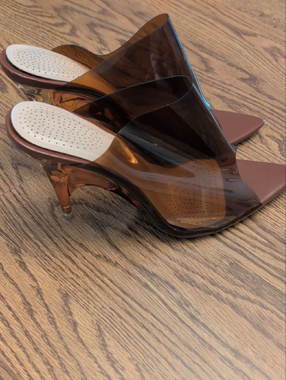 Azalea Wang Convert Clear Sandal In Carmel 10 - Picture 3 of 6